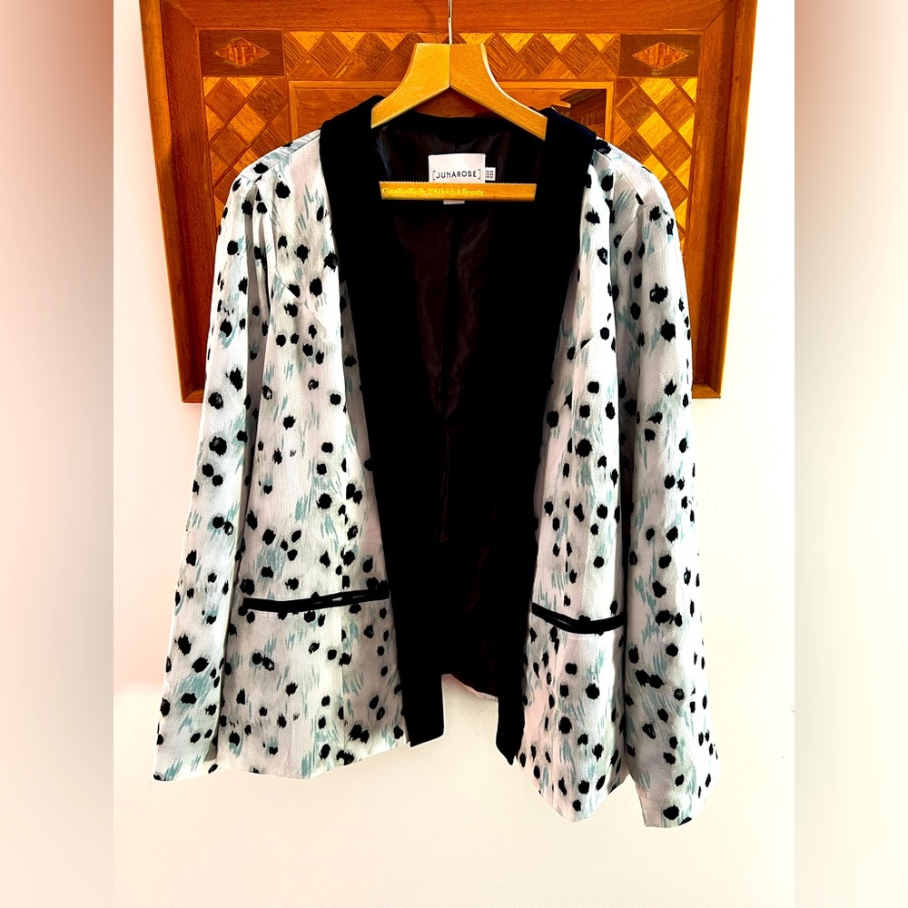 Juna Rose Blazer